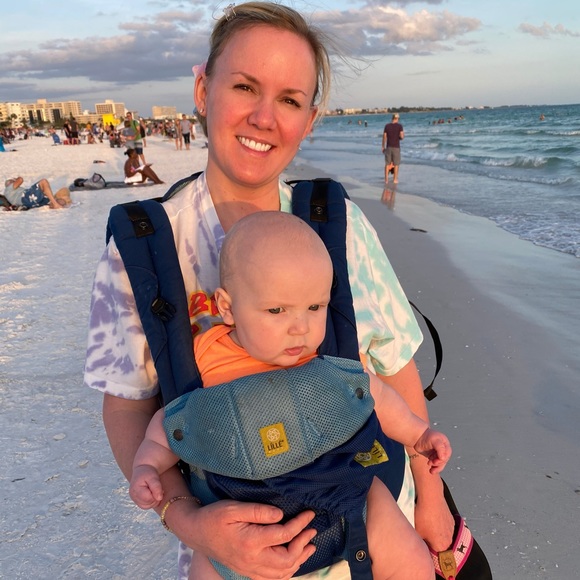 Meet your Posher, Sarah - Picture 2 of 3